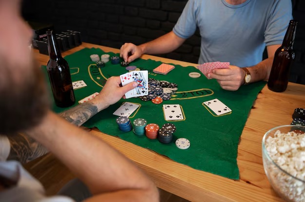Hand rankings displayed during play Capsa Susun hand-ranking display on mabukwin login